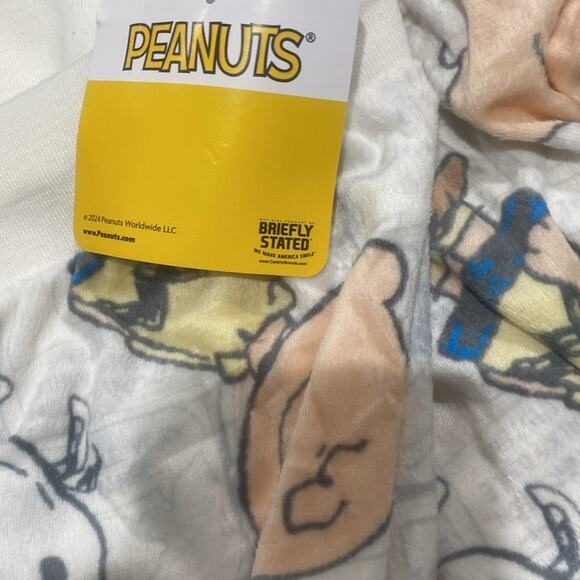 Peanuts Pajama Pants - Picture 5 of 7
